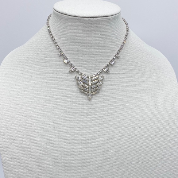 Wiesner Vintage Rhinestone Choker Silver Tone Necklace - Picture 3 of 11